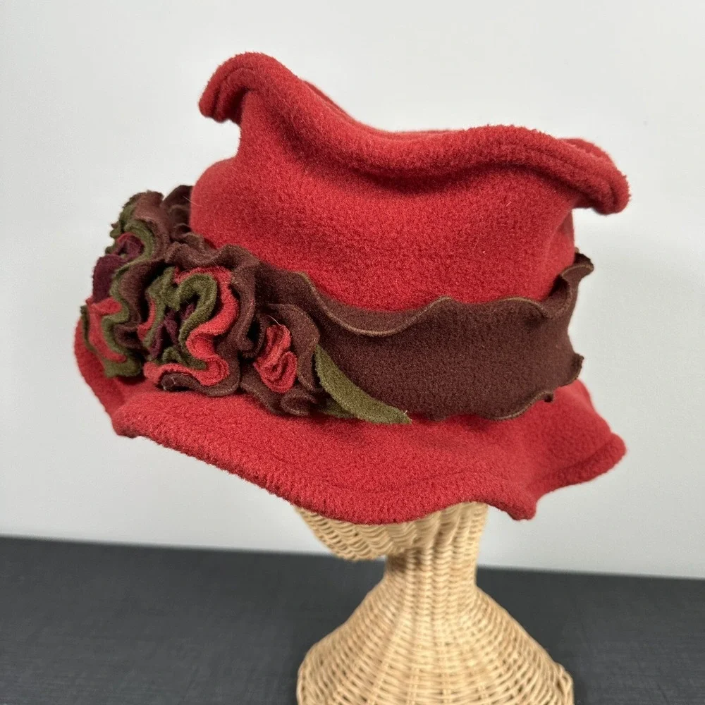 Vintage 90s Womens Hat Amber Rose Floral Fleece‎ Winter Fall Grunge Red Packable